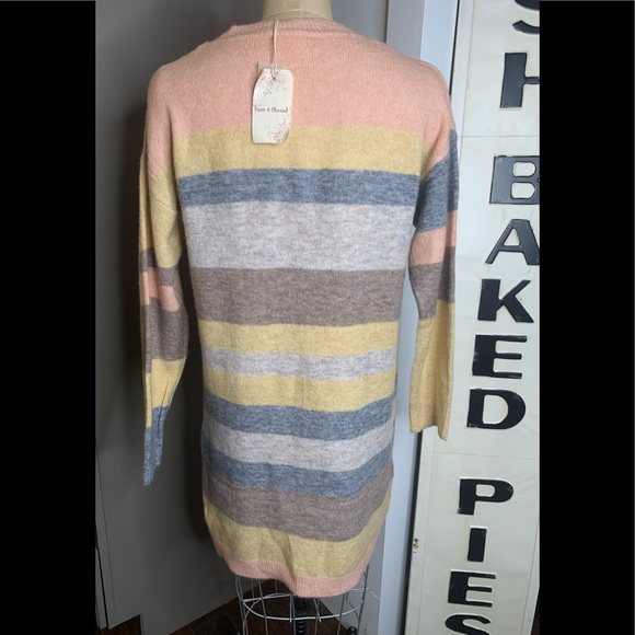 NWT Hem & Thread Soft Stripe Sweater sz S - Picture 3 of 5